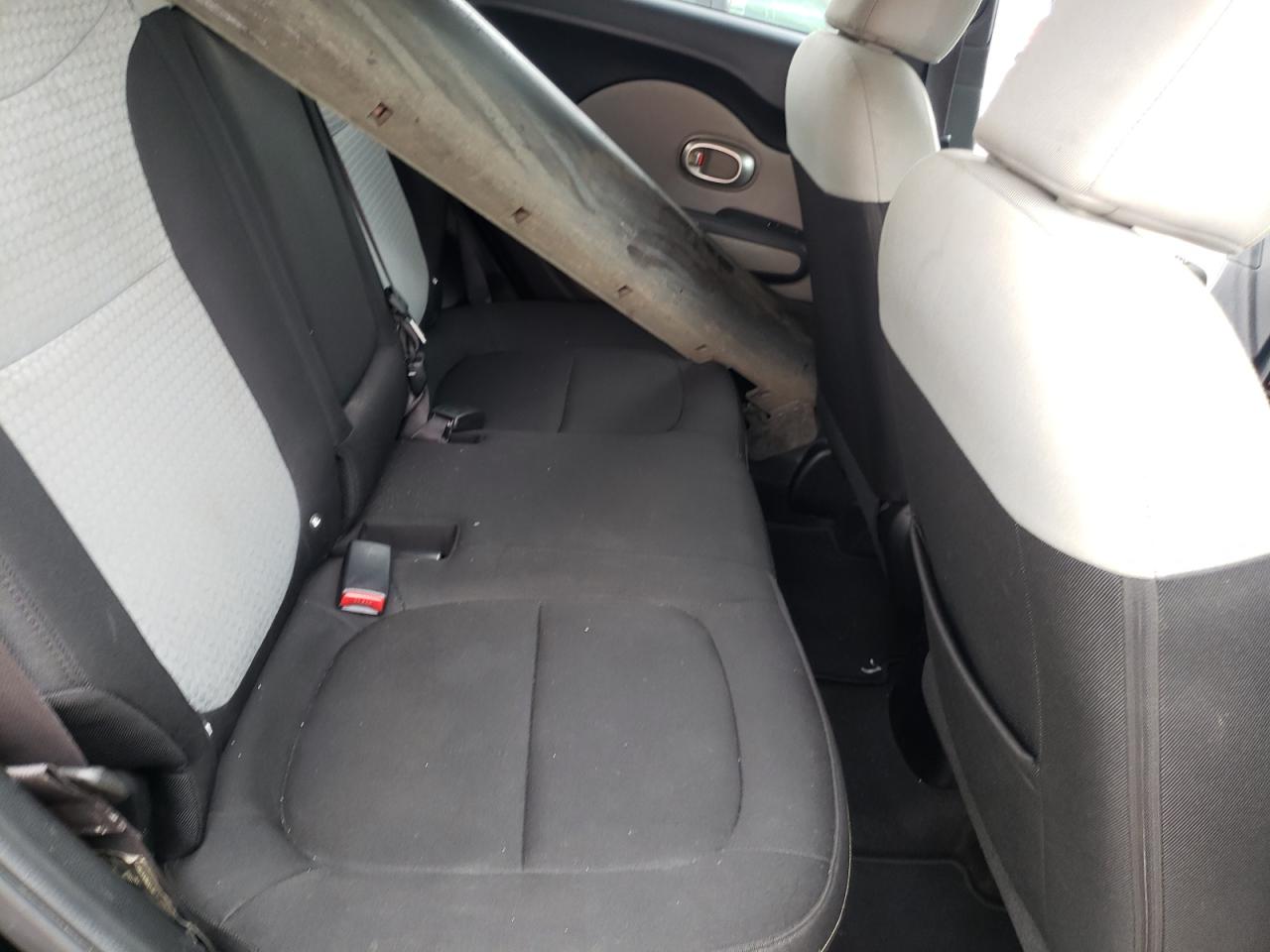 Photo 6 from auction – 2014 KIA SOUL + with VIN KNDJP3A5XE7006107