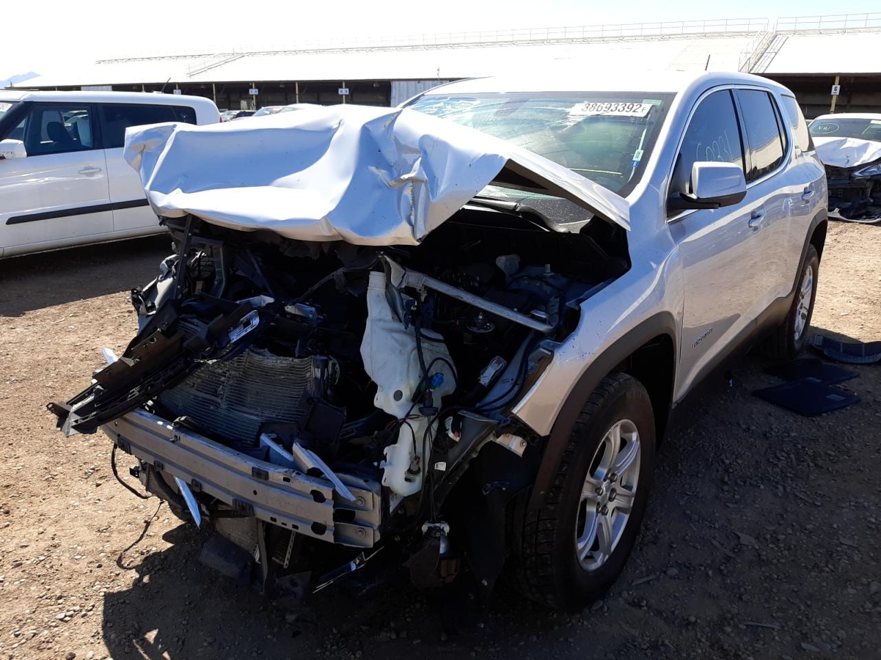 Photo 2 from auction – 2017 GMC ACADIA SLE with VIN 1GKKNKLA4HZ205116