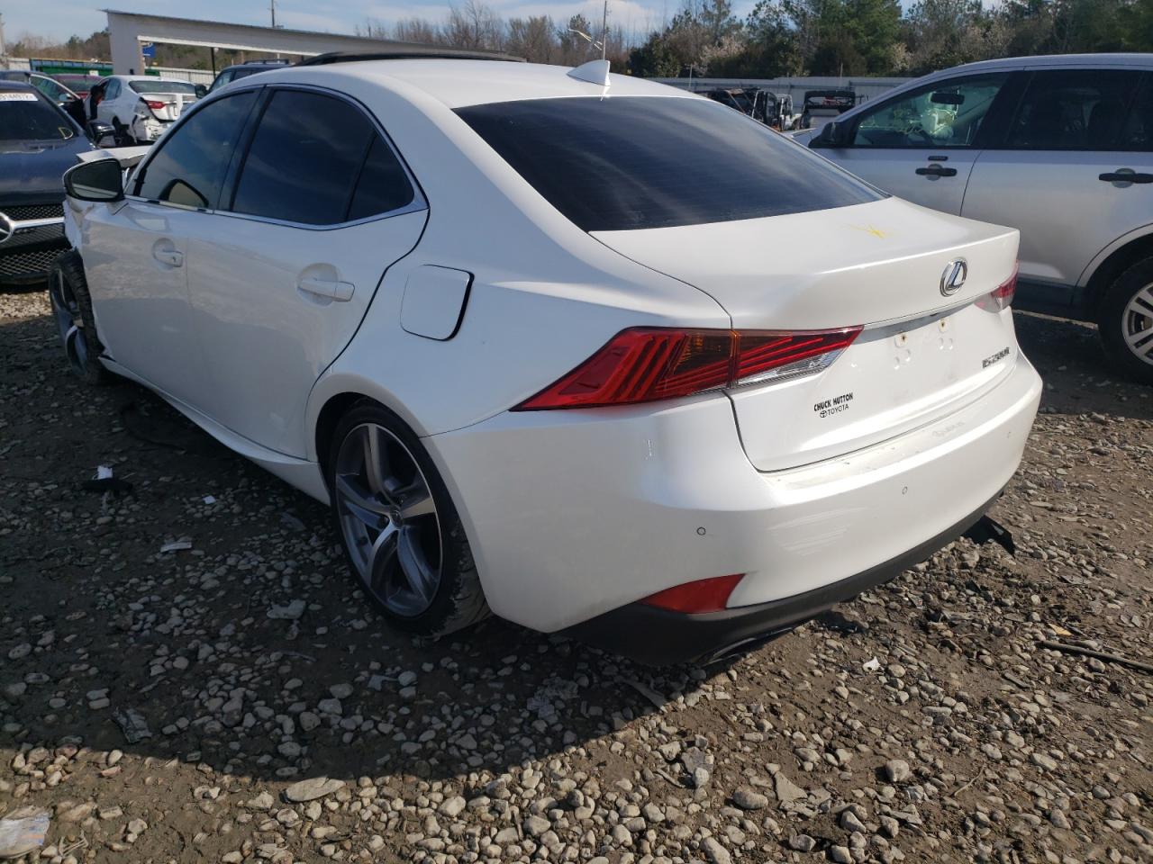 Photo 3 from auction – 2017 LEXUS IS 200T with VIN JTHBA1D25H5053667