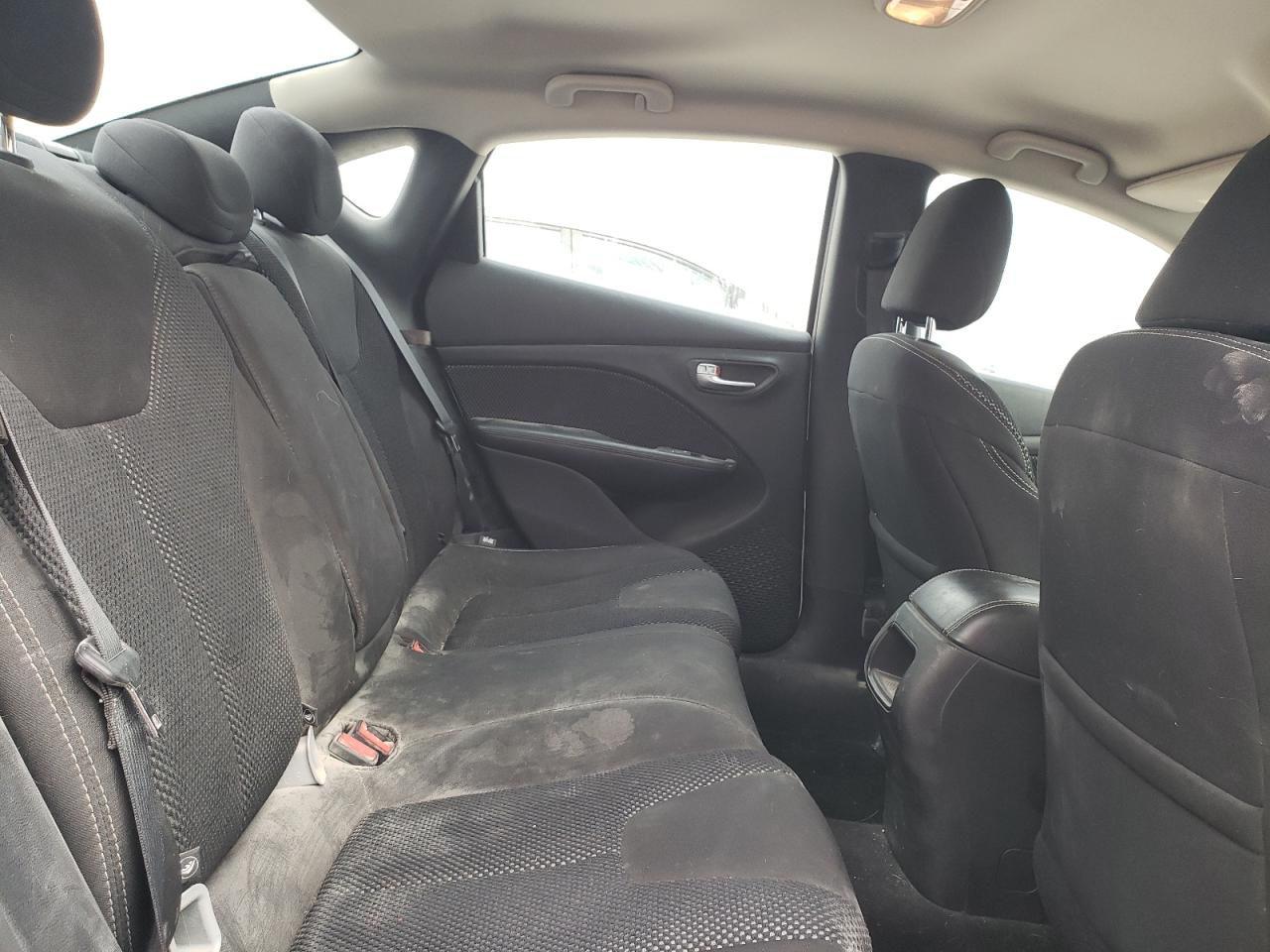 Photo 6 from auction – 2015 DODGE DART SXT with VIN 1C3CDFBB4FD352555