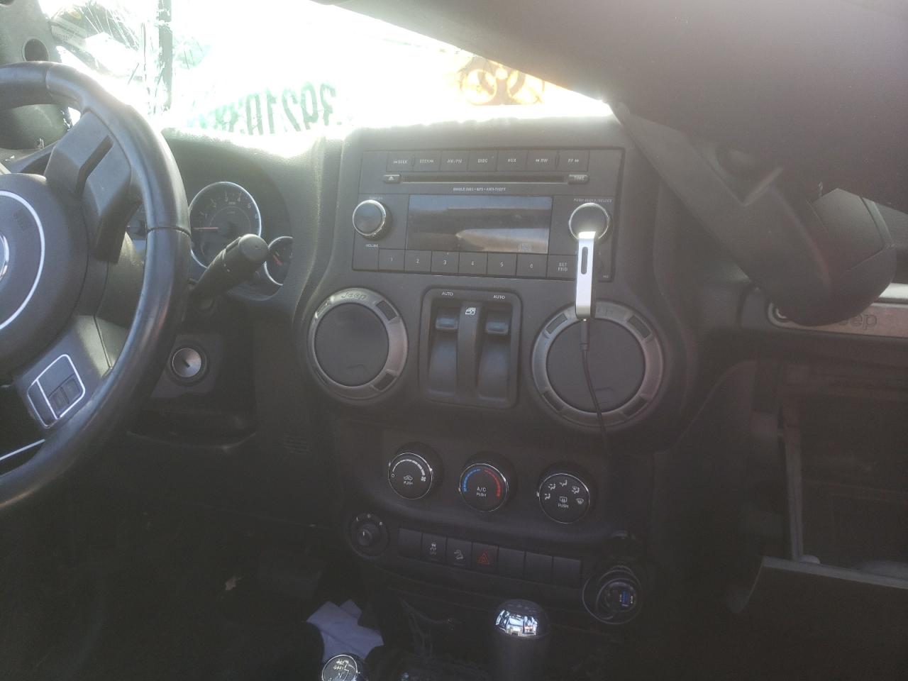 Photo 9 from auction – 2015 JEEP WRANGLER S with VIN 1C4AJWAG5FL774817