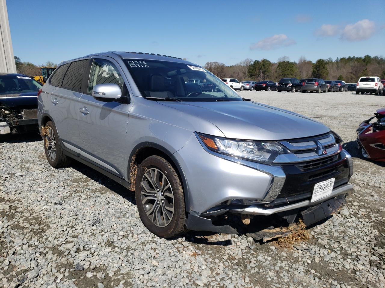 MITSUBISHI OUTLANDER 2017 with VIN JA4AD3A30HZ016302 - Photo from auction