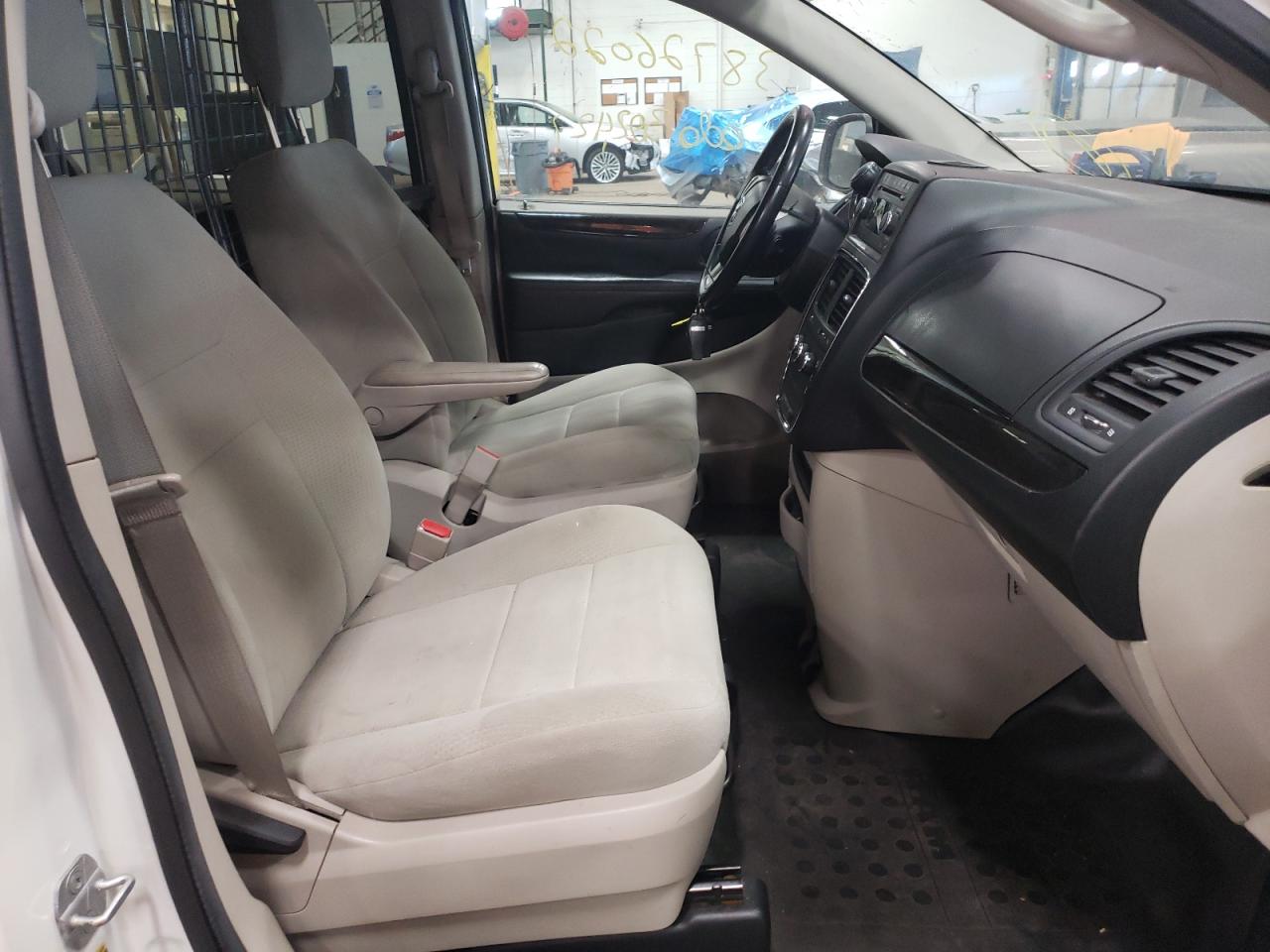 Photo 5 from auction – 2012 DODGE RAM VAN with VIN 2C4JDGAGXCR322118