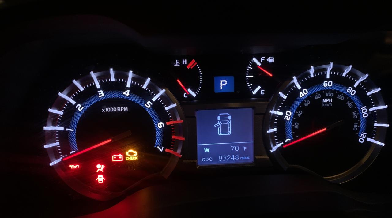 Photo 8 from auction – 2015 TOYOTA 4RUNNER SR with VIN JTEBU5JR5F5243480