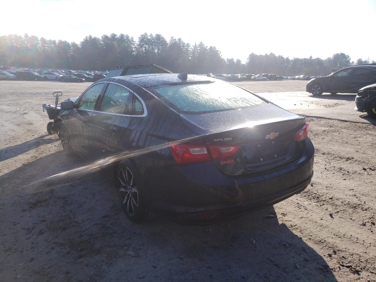 Photo 3 from auction – 2017 CHEVROLET MALIBU LT with VIN 1G1ZE5ST5HF276396