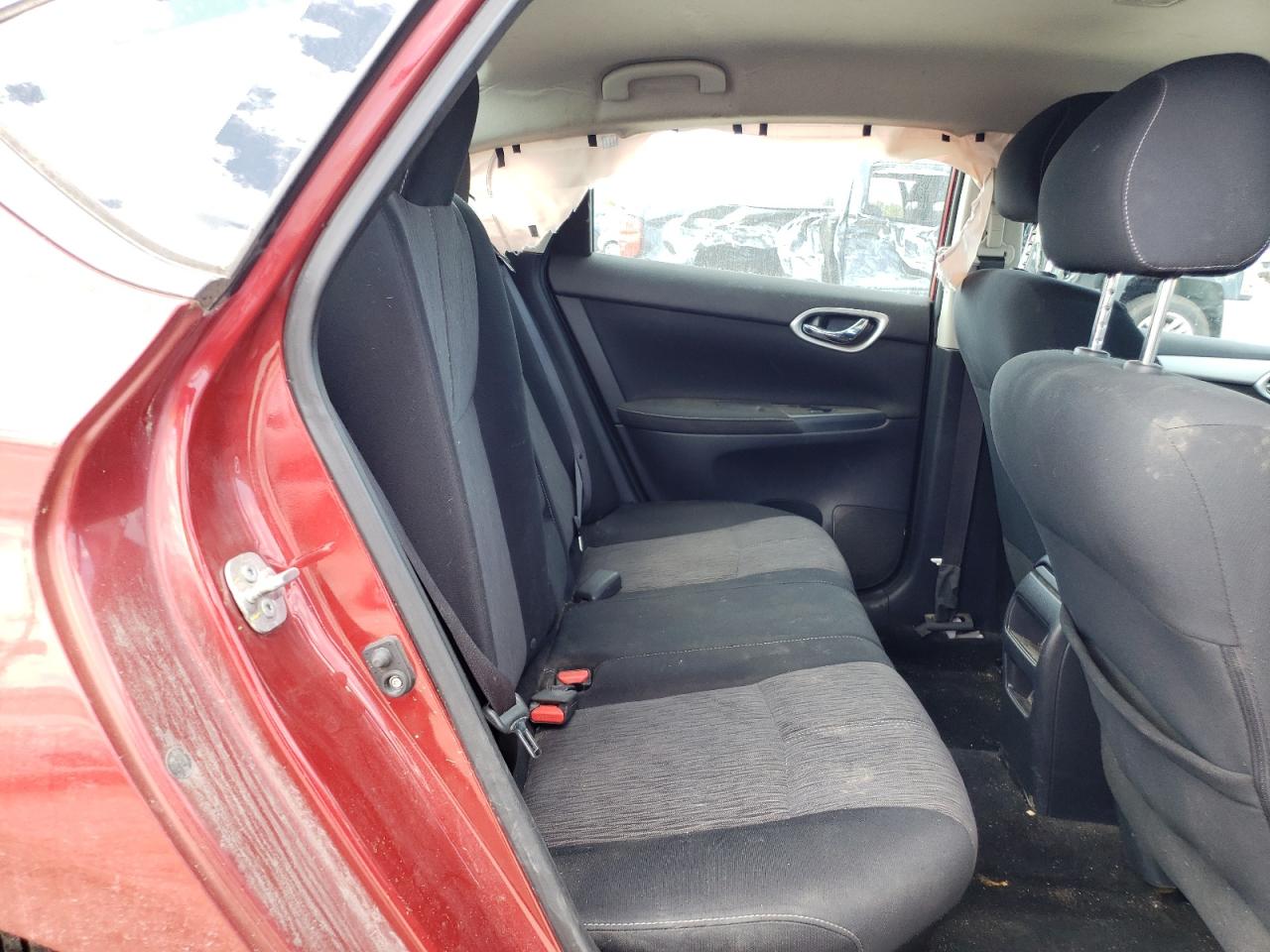 Photo 6 from auction – 2015 NISSAN SENTRA S with VIN 3N1AB7AP1FY248116