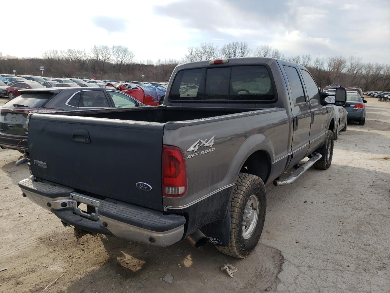 Photo 4 from auction – 2002 FORD F250 SUPER with VIN 1FTNW21F72EC54832