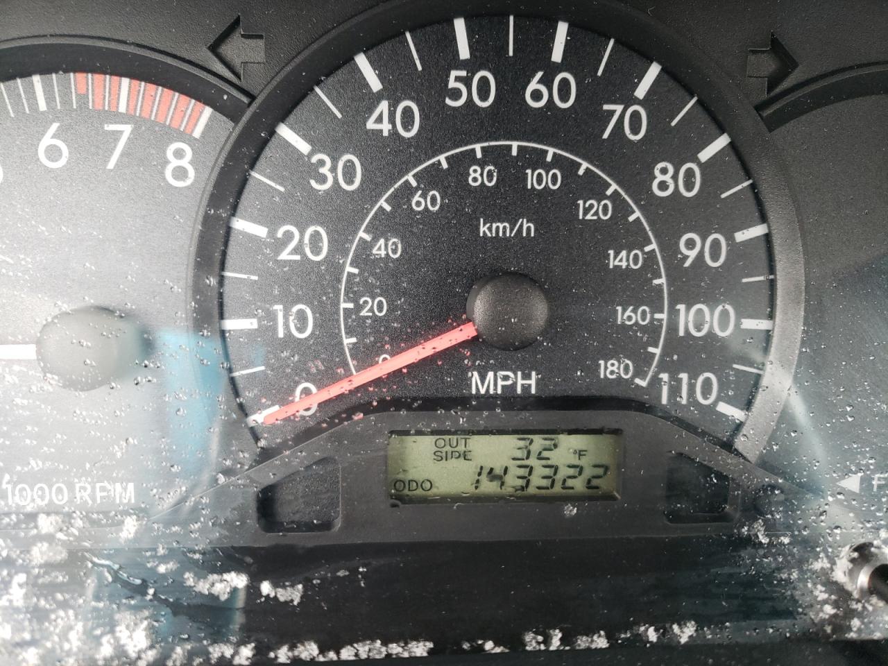 Photo 8 from auction – 2008 TOYOTA COROLLA CE with VIN 1NXBR32E08Z982038