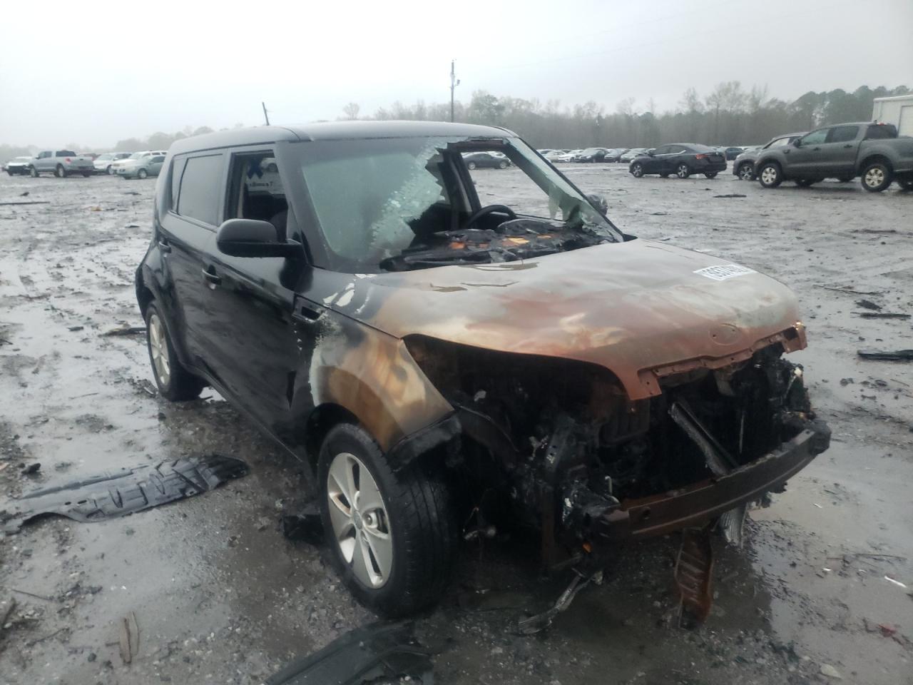 KIA SOUL 2015 with VIN KNDJN2A25F7782703 - Photo from auction