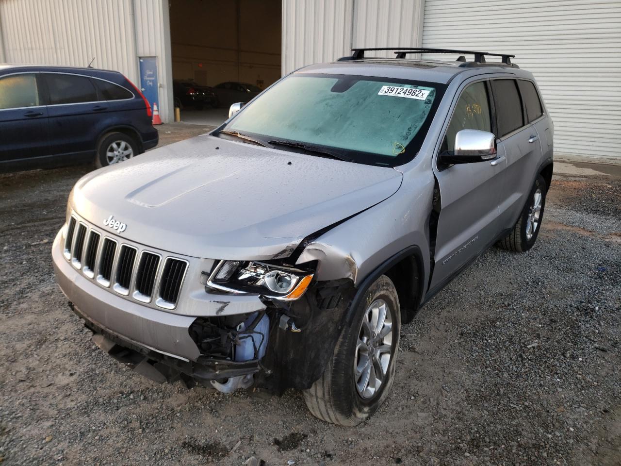 Photo 2 from auction – 2015 JEEP GRAND CHER with VIN 1C4RJEBG9FC735420
