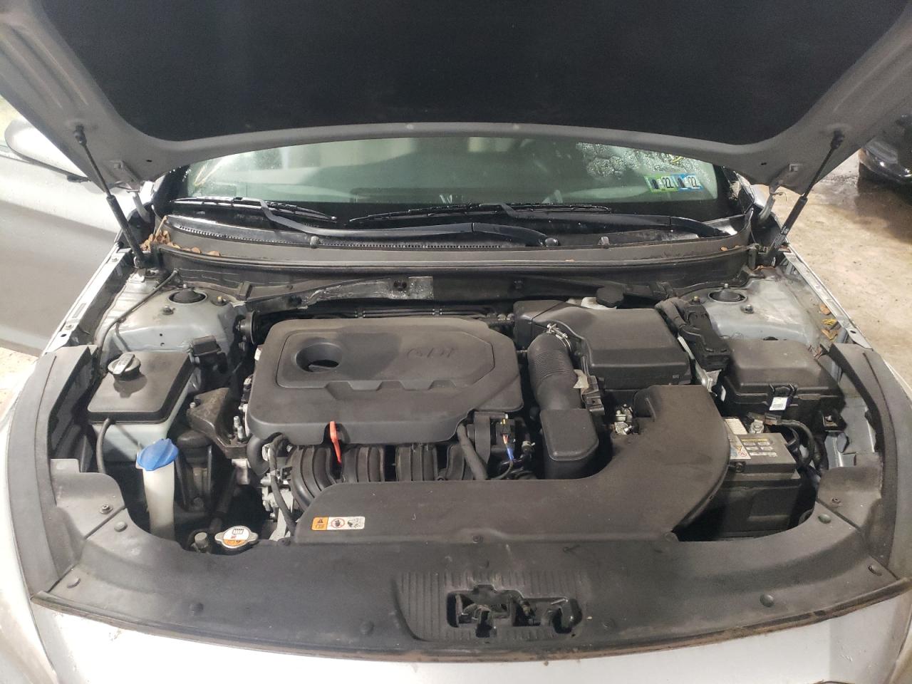Photo 7 from auction – 2016 HYUNDAI SONATA SE with VIN 5NPE24AF0GH400504