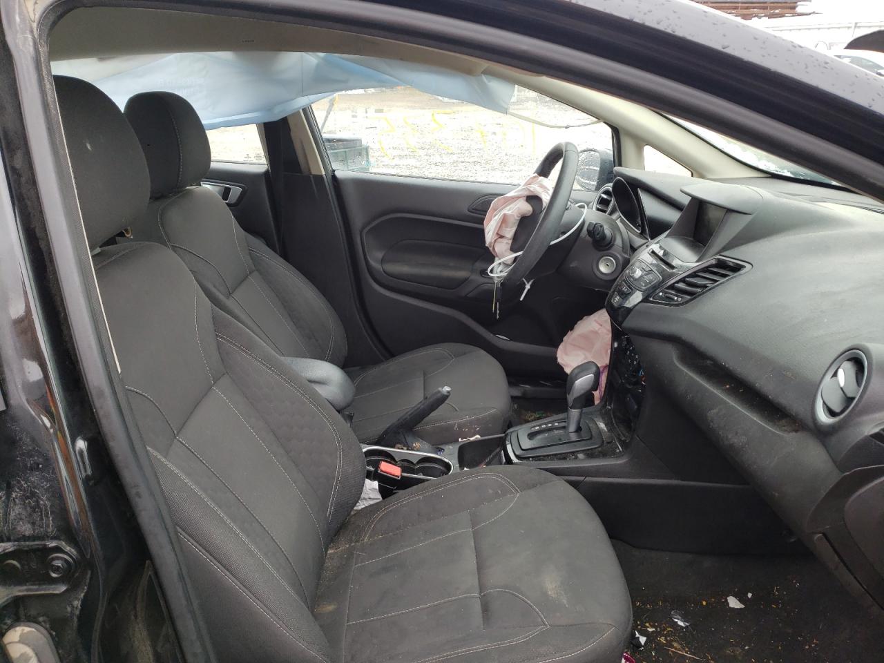 Photo 5 from auction – 2015 FORD FIESTA SE with VIN 3FADP4BJ2FM216180