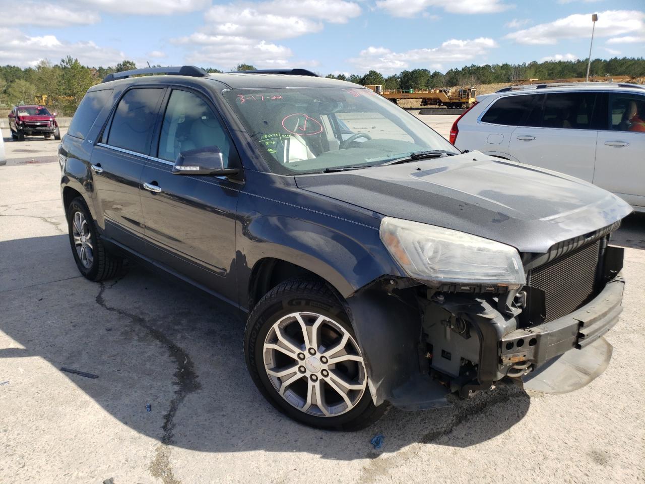 GMC ACADIA SLT 2014 with VIN 1GKKRRKD7EJ120824 - Photo from auction