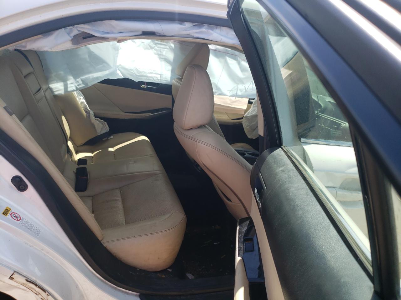 Photo 6 from auction – 2016 LEXUS IS 300 with VIN JTHCM1D20G5006668