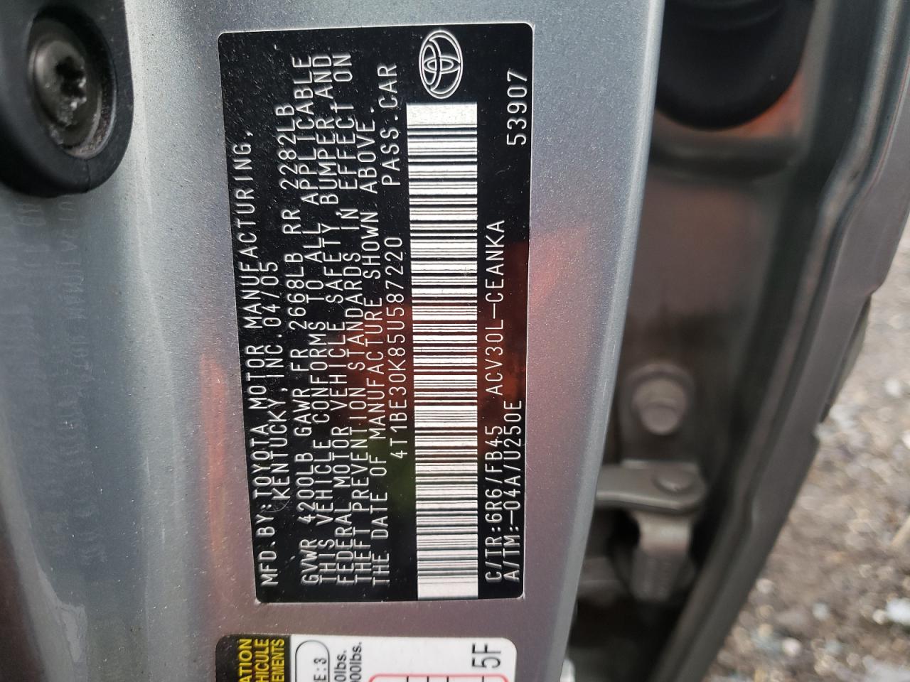 Photo 10 from auction – 2005 TOYOTA CAMRY LE with VIN 4T1BE30K85U587220