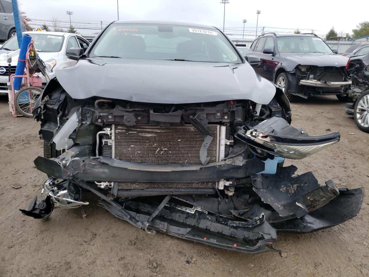 Photo 9 from auction – 2015 CHEVROLET MALIBU 2LT with VIN 1G11D5SLXFF224890