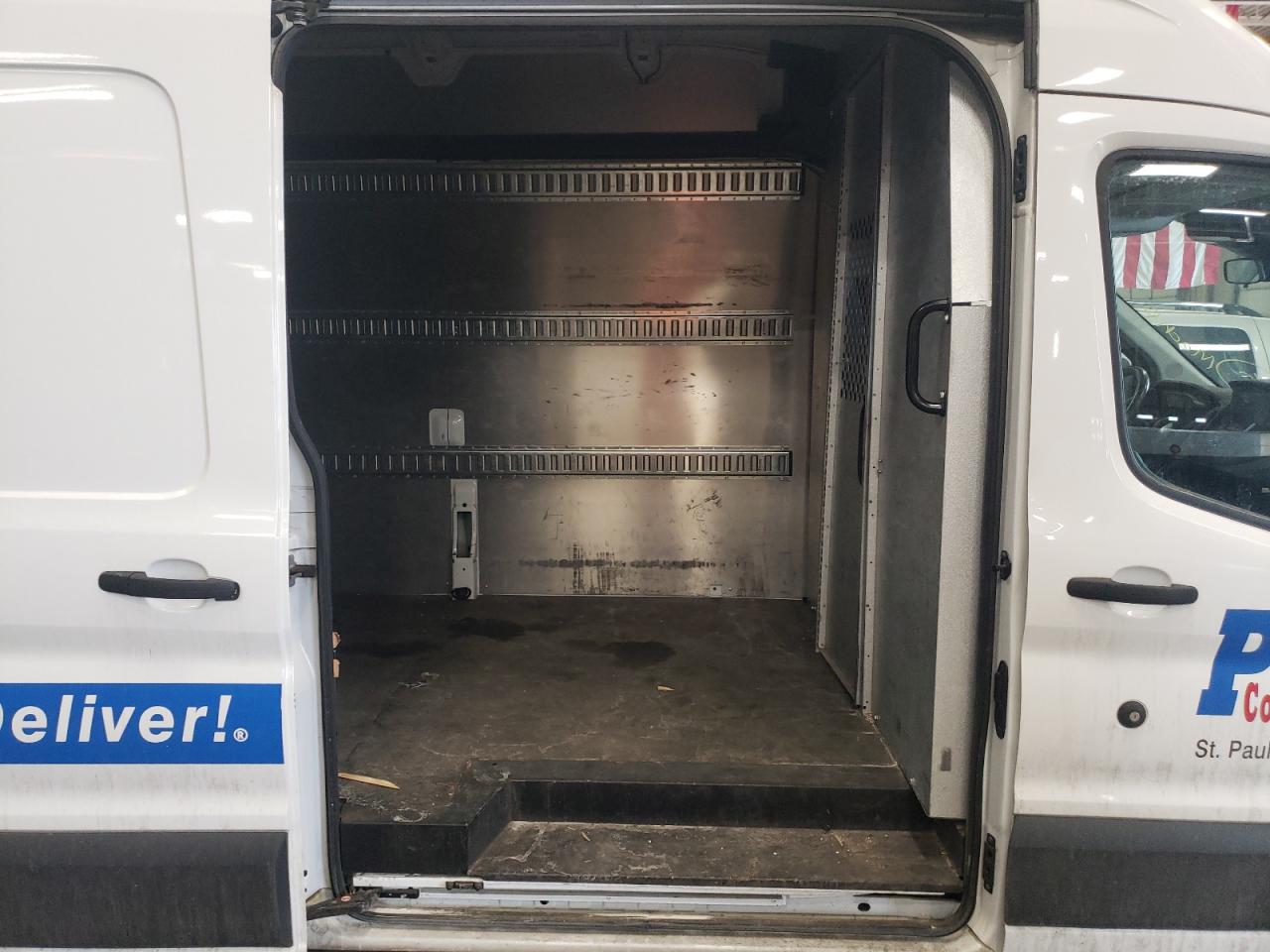 Photo 6 from auction – 2018 FORD TRANSIT T- with VIN 1FTYR2XM3JKA26496