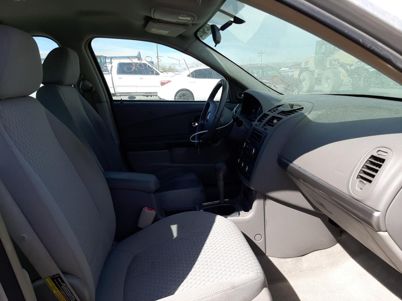 Photo 5 from auction – 2006 CHEVROLET MALIBU MAX with VIN 1G1ZT61876F244040