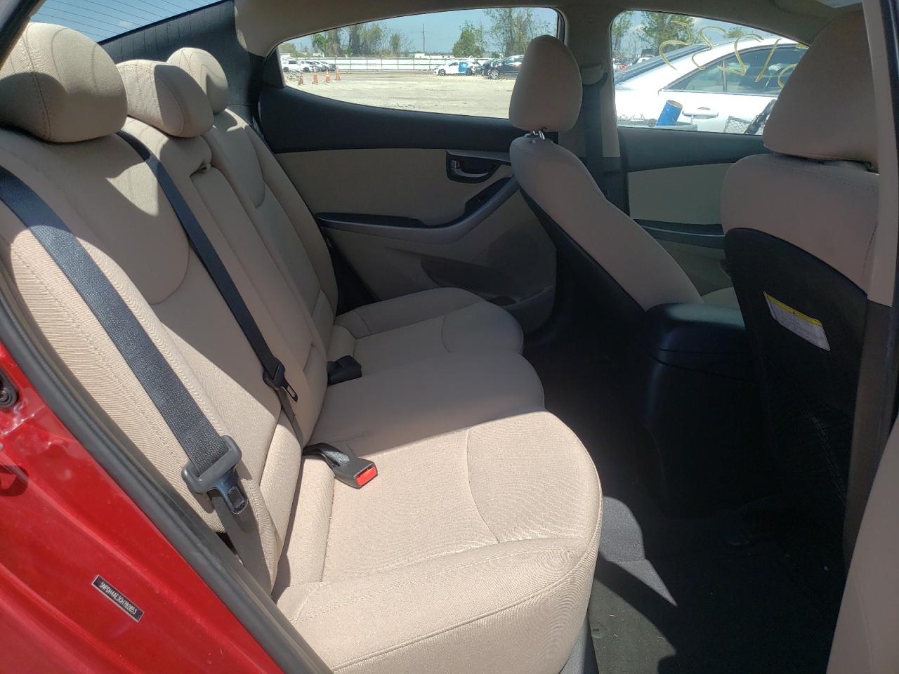 Photo 6 from auction – 2016 HYUNDAI ELANTRA SE with VIN 5NPDH4AE3GH782853