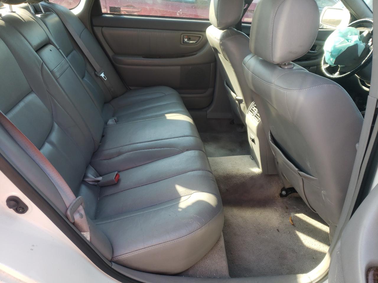 Photo 6 from auction – 2000 TOYOTA AVALON XL with VIN 4T1BF28B8YU010817