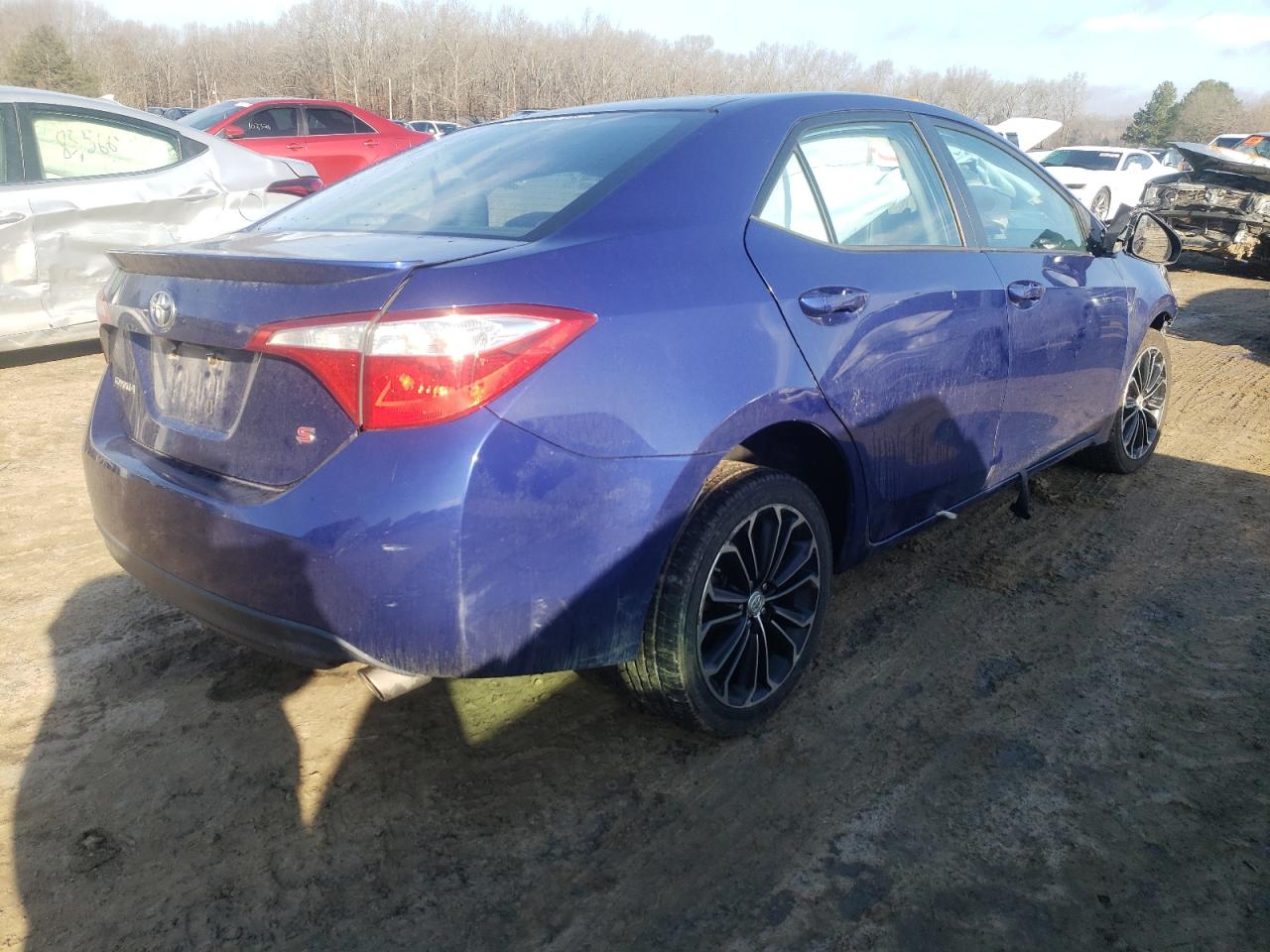 Photo 4 from auction – 2015 TOYOTA COROLLA L with VIN 5YFBURHE5FP180995