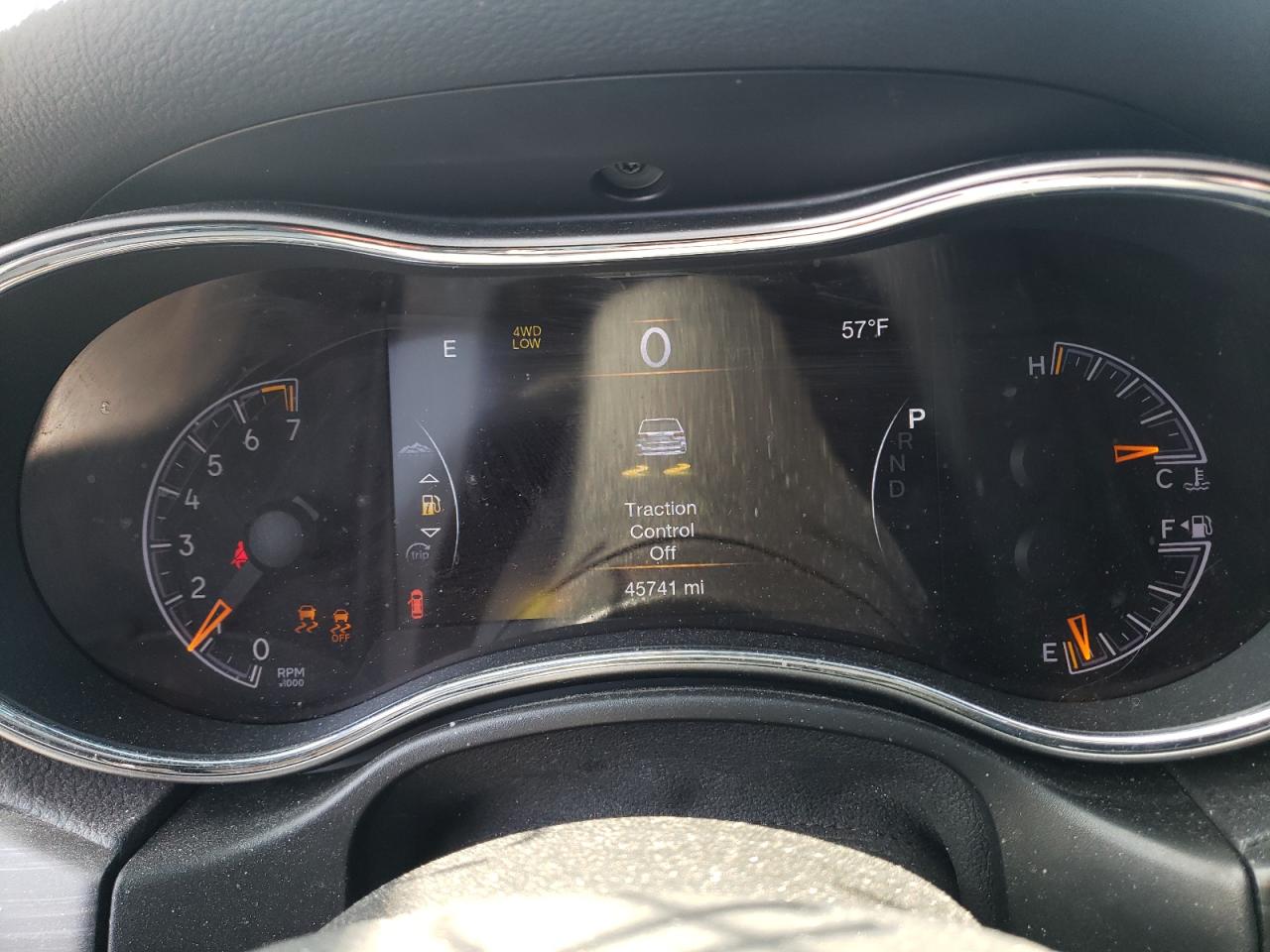 Photo 8 from auction – 2019 JEEP GRAND CHER with VIN 1C4RJFBG4KC594580