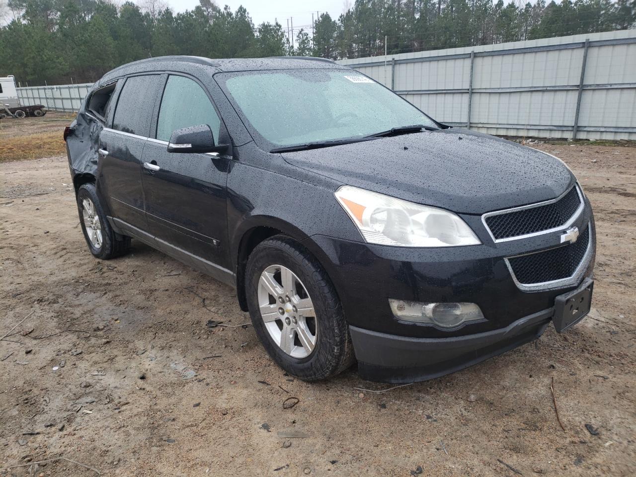 CHEVROLET TRAVERSE L 2010 with VIN 1GNLVFED2AS138438 - Photo from auction