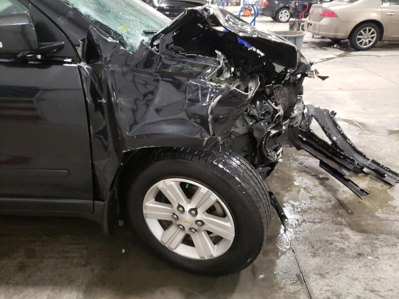 Photo 10 from auction – 2014 CHEVROLET TRAVERSE L with VIN 1GNKVHKD5EJ174325