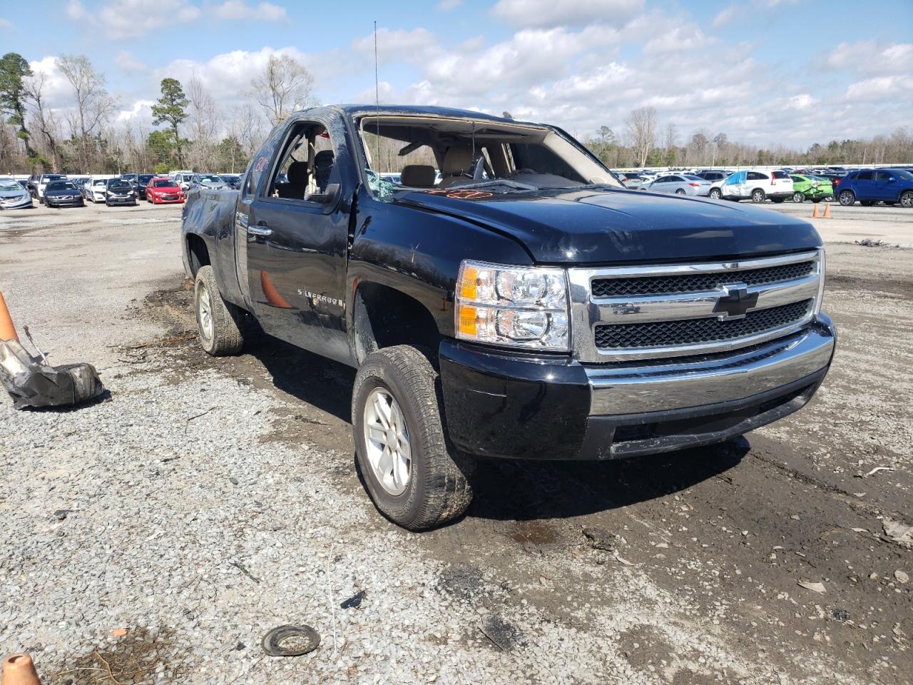 CHEVROLET SILVERADO 2008 with VIN 2GCEC19C281290404 - Photo from auction