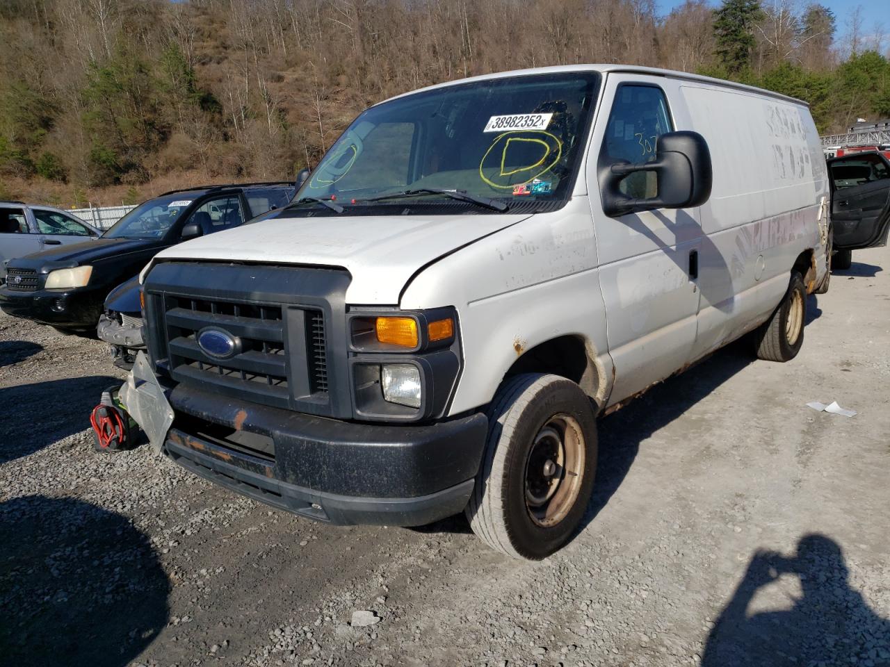 Photo 2 from auction – 2010 FORD ECONOLINE with VIN 1FTNE1EW3ADA91298