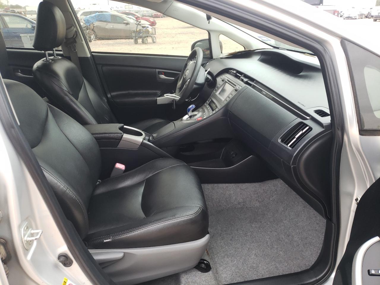 Photo 5 from auction – 2013 TOYOTA PRIUS with VIN JTDKN3DU5D5558914