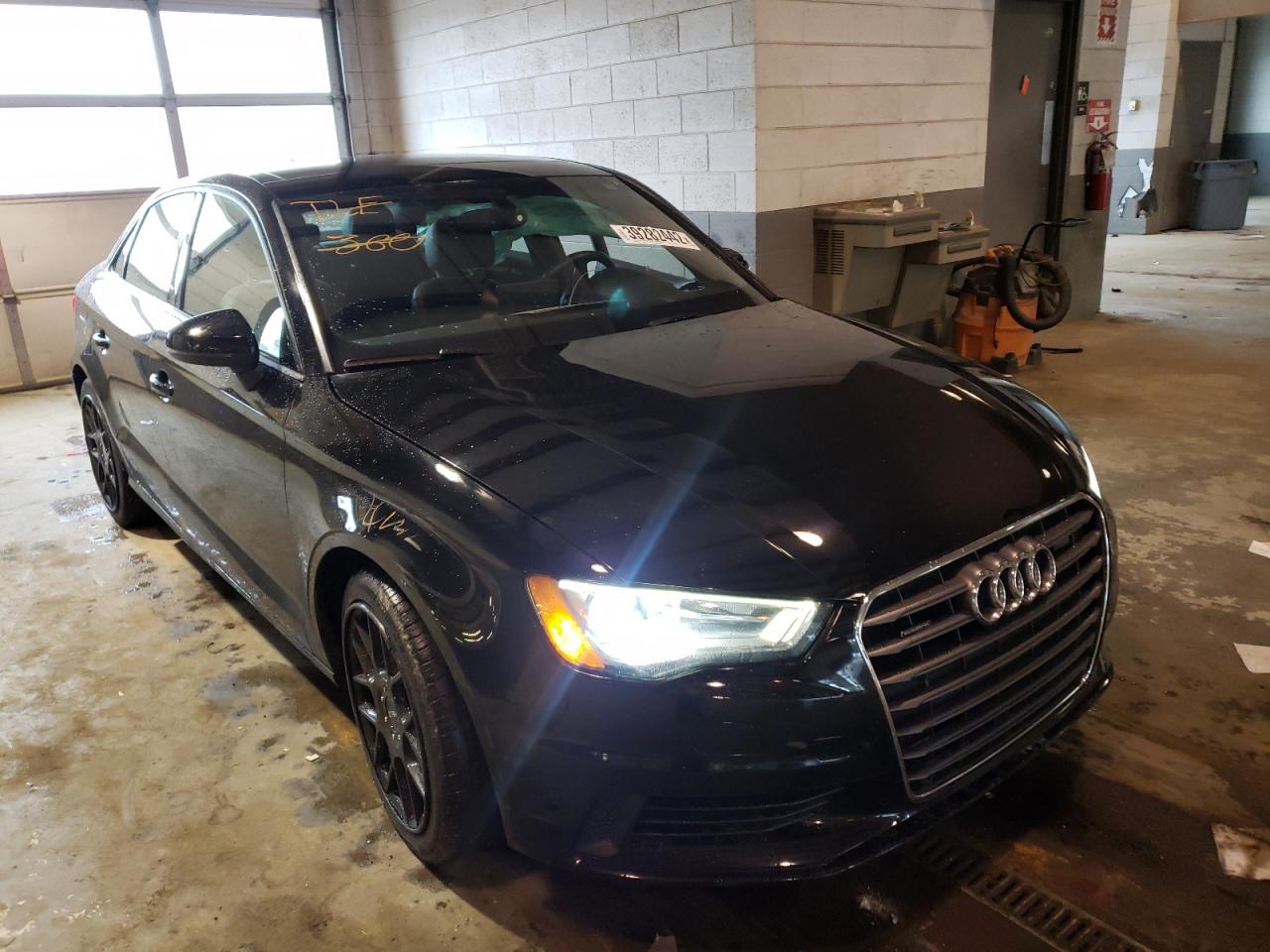 AUDI A3 2015 with VIN WAUBFGFF1F1053737 - Photo from auction