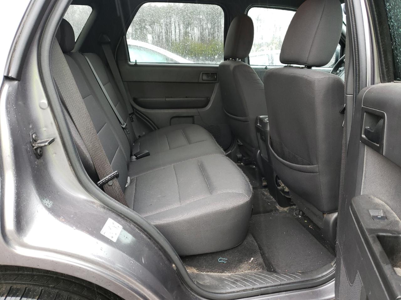 Photo 6 from auction – 2010 FORD ESCAPE XLT with VIN 1FMCU9DG6AKC47666