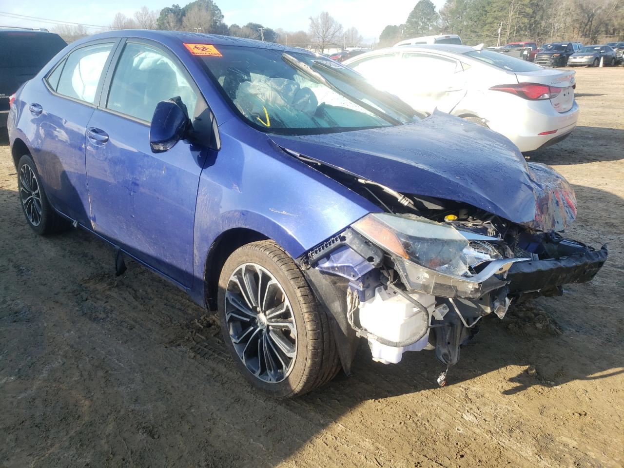 TOYOTA COROLLA L 2015 with VIN 5YFBURHE5FP180995 - Photo from auction