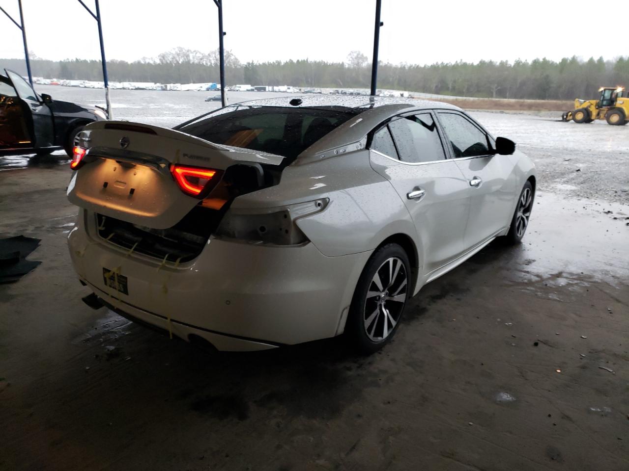 Photo 4 from auction – 2016 NISSAN MAXIMA 3.5 with VIN 1N4AA6AP1GC422891