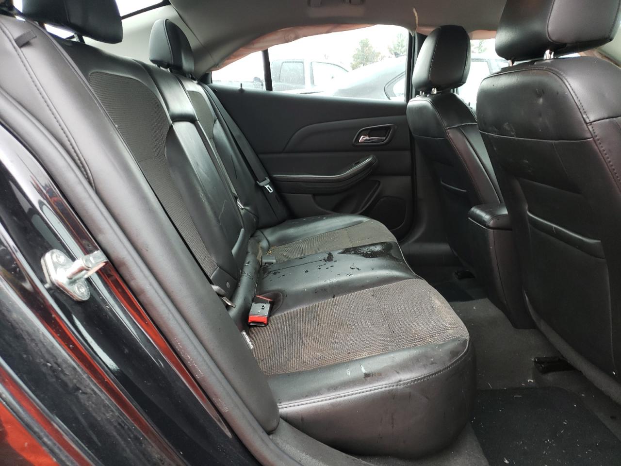 Photo 6 from auction – 2015 CHEVROLET MALIBU 2LT with VIN 1G11D5SLXFF224890