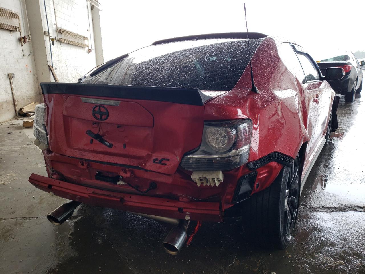 Photo 9 from auction – 2016 TOYOTA SCION TC with VIN JTKJF5C73GJ025688