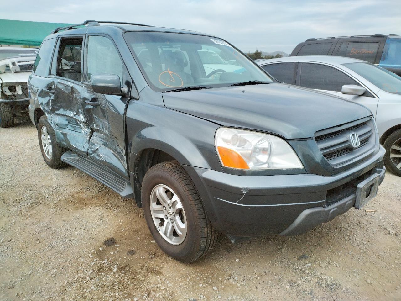 Photo 9 from auction – 2005 HONDA PILOT EXL with VIN 2HKYF18555H547492