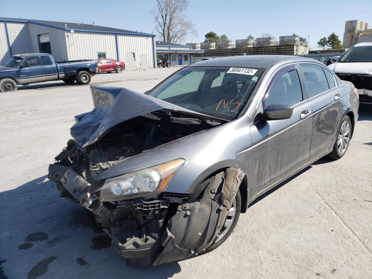 Photo 2 from auction – 2012 HONDA ACCORD EXL with VIN 1HGCP2F82CA084811