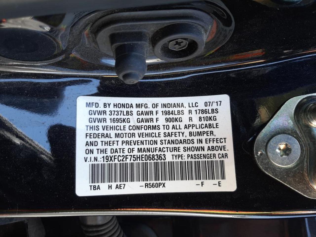 Photo 10 from auction – 2017 HONDA CIVIC EX with VIN 19XFC2F75HE068363