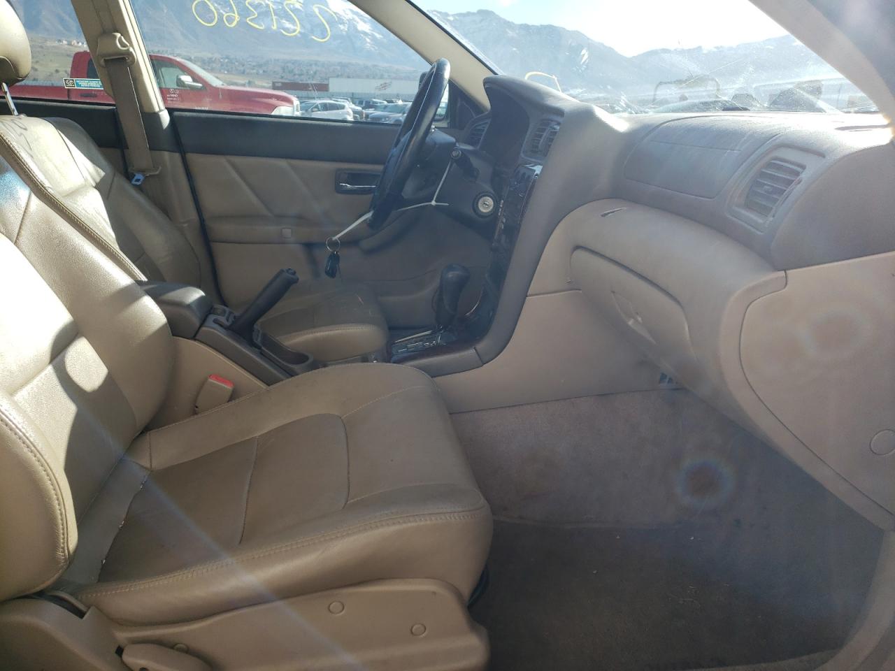 Photo 5 from auction – 2001 SUBARU LEGACY OUT with VIN 4S3BH686117600791