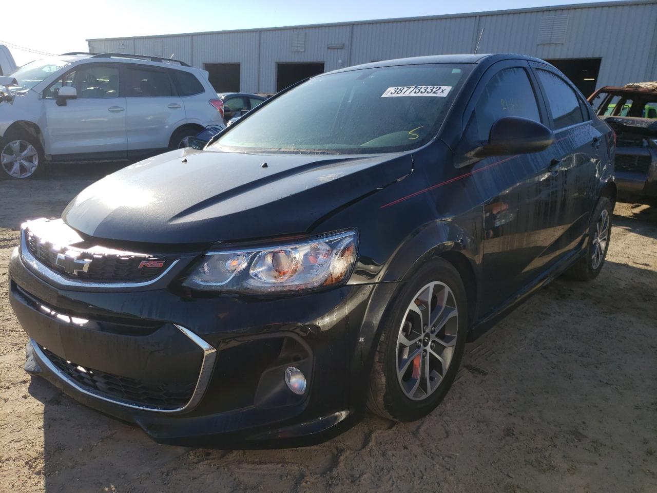 Photo 2 from auction – 2019 CHEVROLET SONIC LT with VIN 1G1JD5SB2K4133531