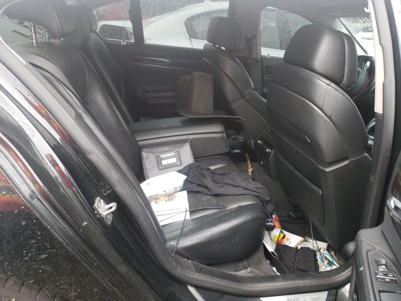 Photo 6 from auction – 2012 BMW 750 XI with VIN WBAKC6C51CC395901