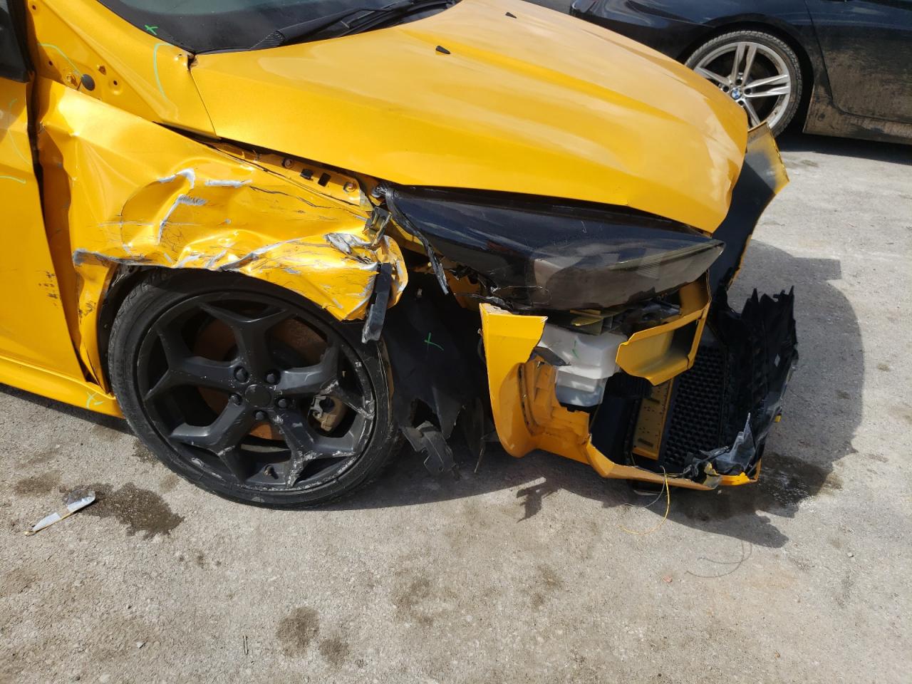 Photo 9 from auction – 2015 FORD FOCUS ST with VIN 1FADP3L97FL333284