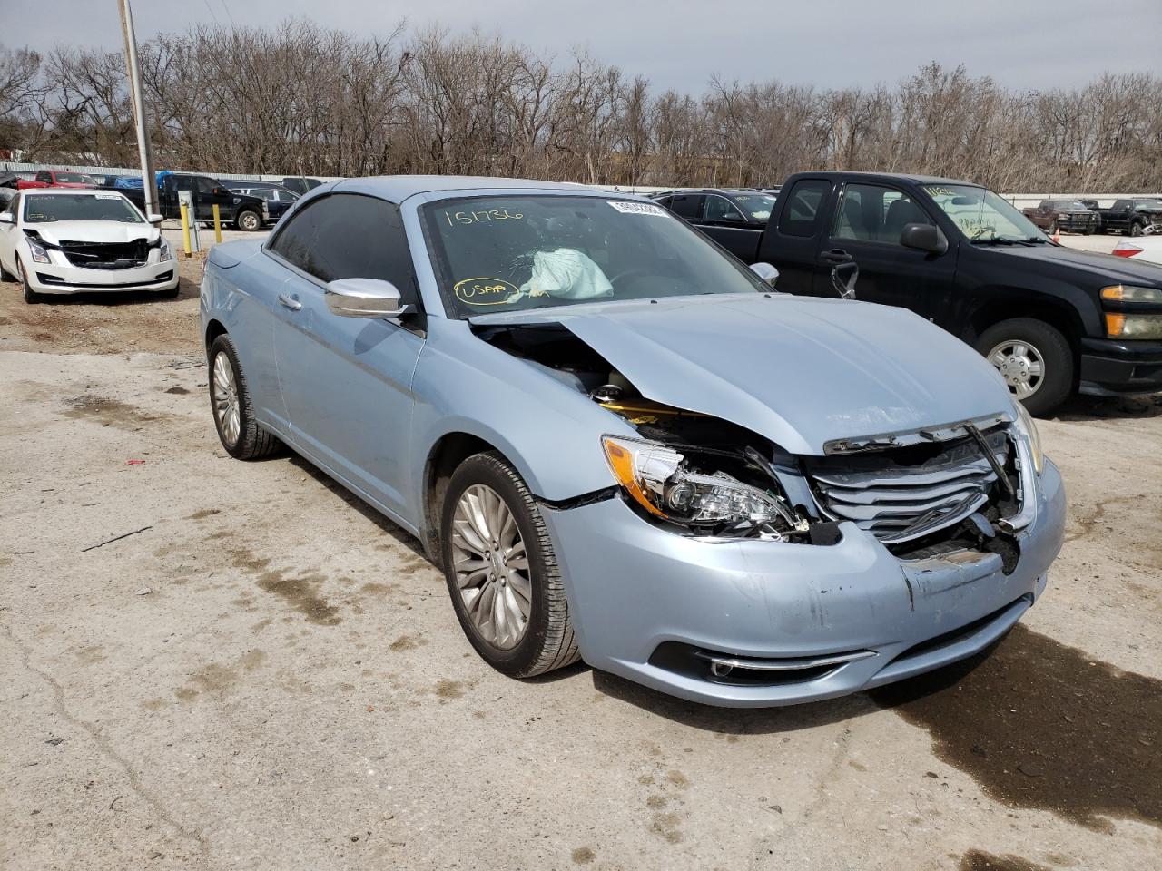 CHRYSLER 200 LIMITE 2014 with VIN 1C3BCBFG3EN151736 - Photo from auction