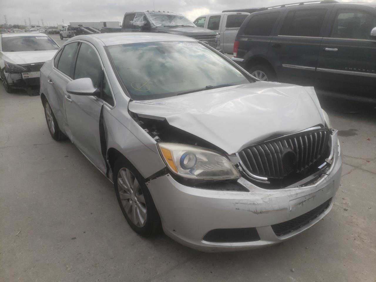 BUICK VERANO 2016 with VIN 1G4PP5SKXG4101227 - Photo from auction