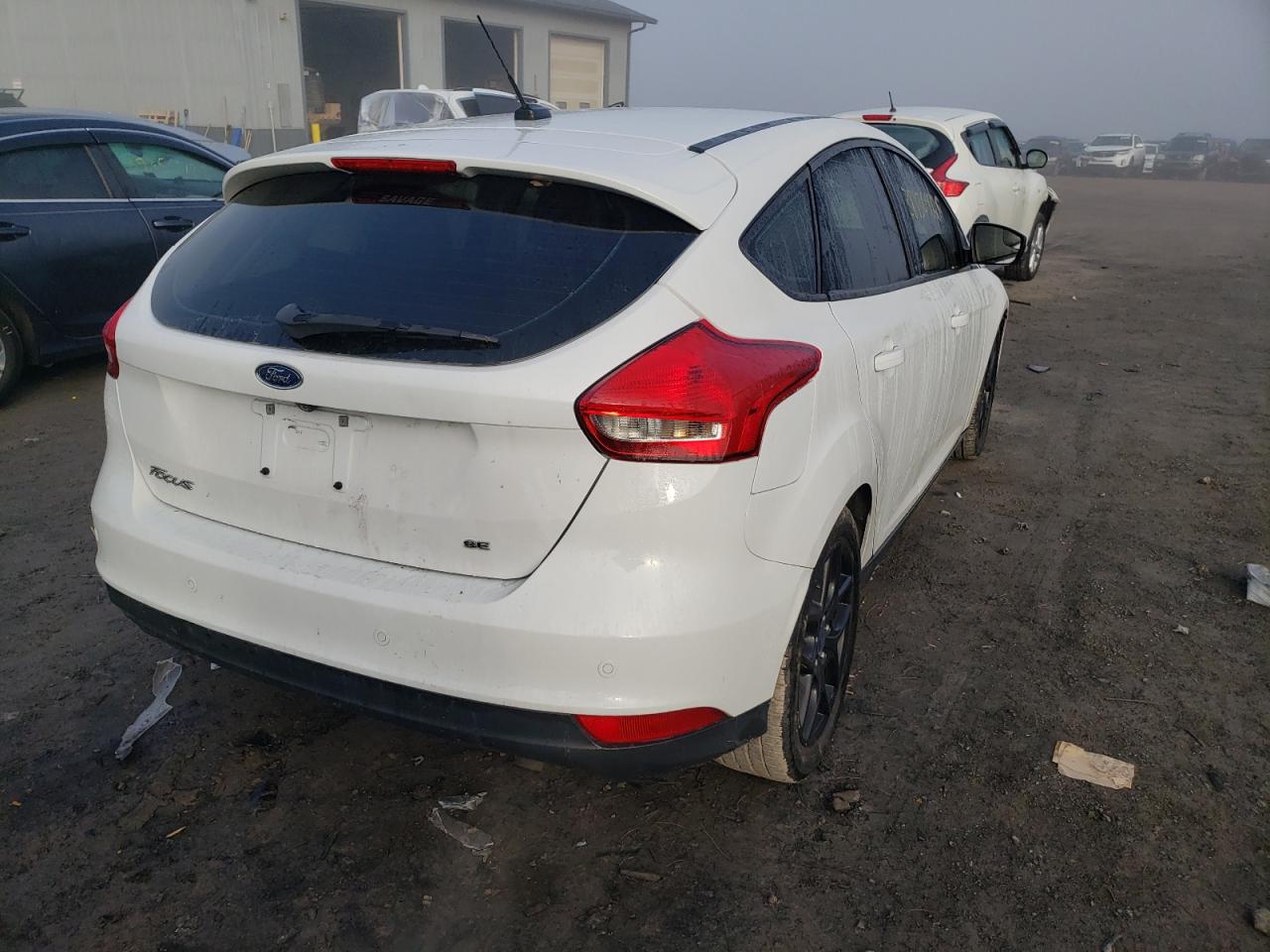 Photo 4 from auction – 2016 FORD FOCUS SE with VIN 1FADP3K25GL332527