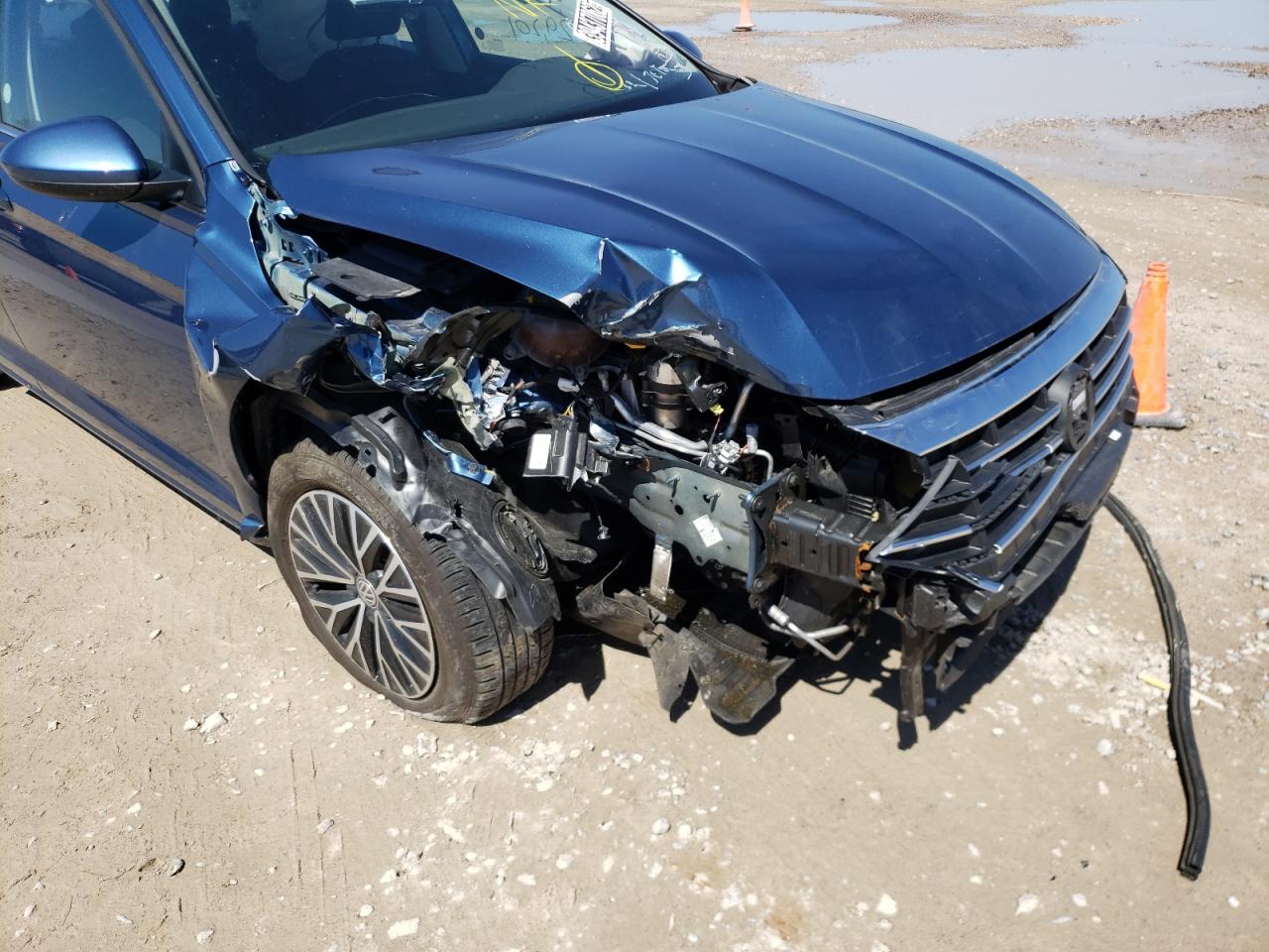 Photo 9 from auction – 2021 VOLKSWAGEN JETTA S with VIN 3VWC57BU0MM036620