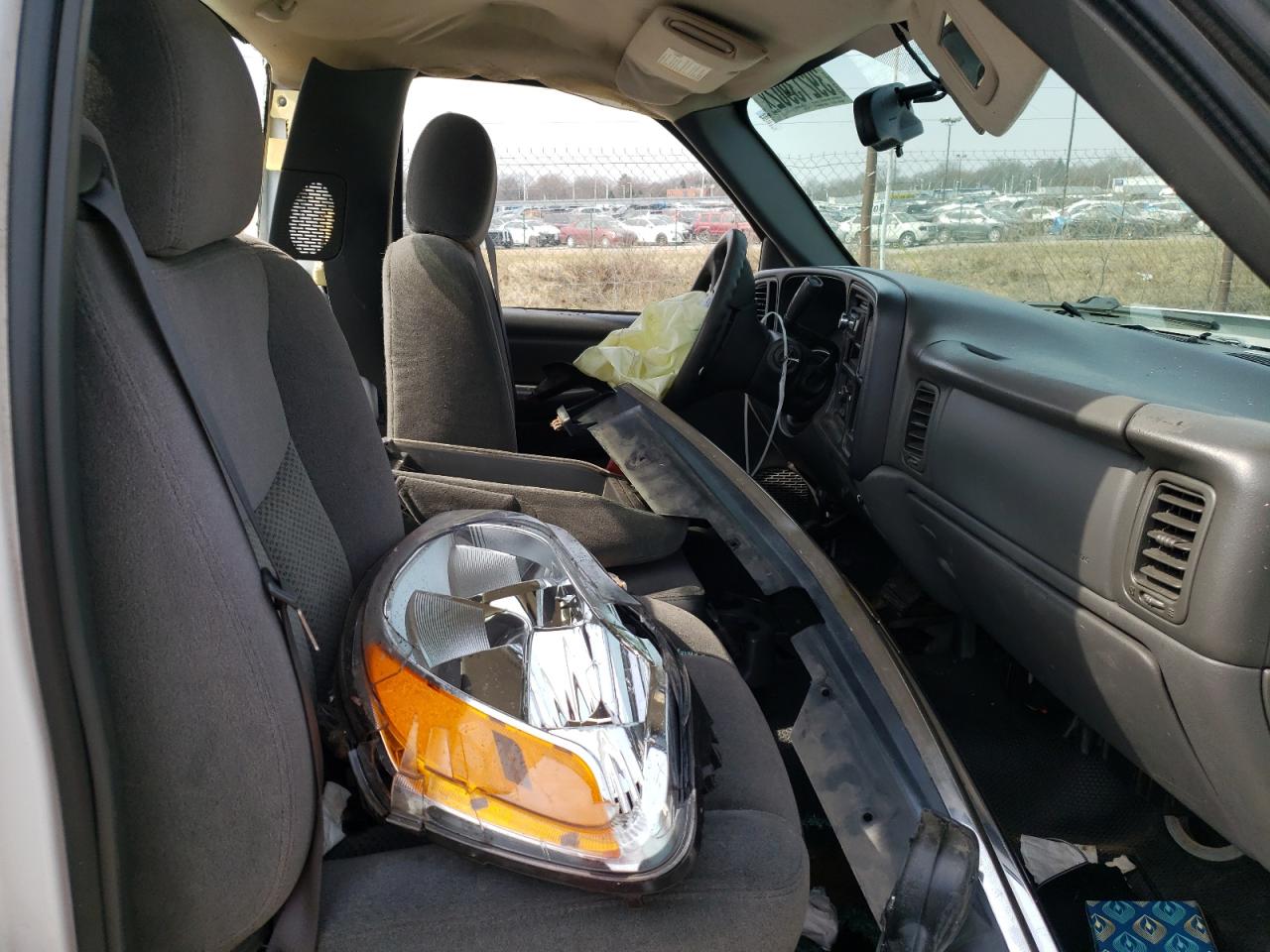 Photo 5 from auction – 2006 CHEVROLET SILVERADO with VIN 3GCEC14X66G182947