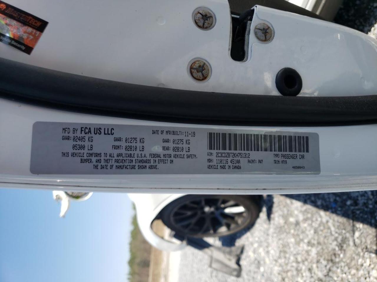 Photo 10 from auction – 2019 DODGE CHALLENGER with VIN 2C3CDZBT2KH751312